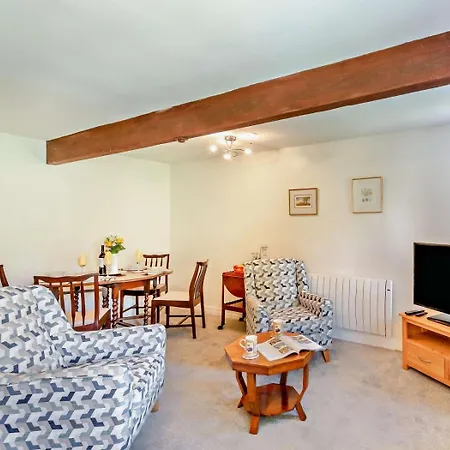 Holiday home 2 Bed In Skipton Oc-92898 *