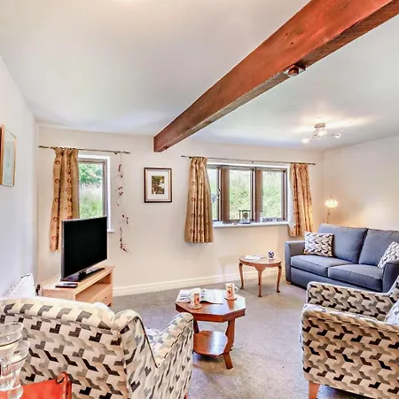 2 Bed In Skipton Oc-92898 *