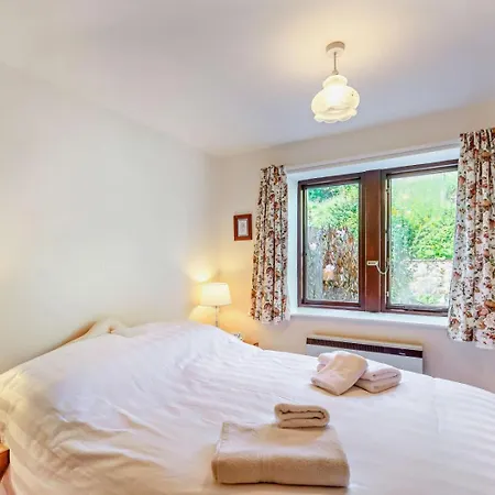 Holiday home 2 Bed In Skipton Oc-92898 *